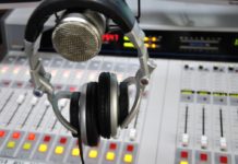 Tízmilliós bírságot kapott a Rádió 1 a „Balázsék” miatt