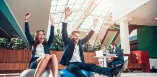 Üzleti kérdéssé vált a munkatársak jó közérzete a nagyvállalatoknál