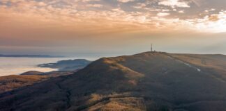 Így kapcsolódnak ki tavasszal a magyarok