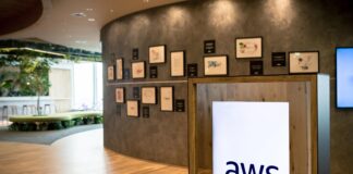 Több mint 100 milliárd dollárt kap az AWS