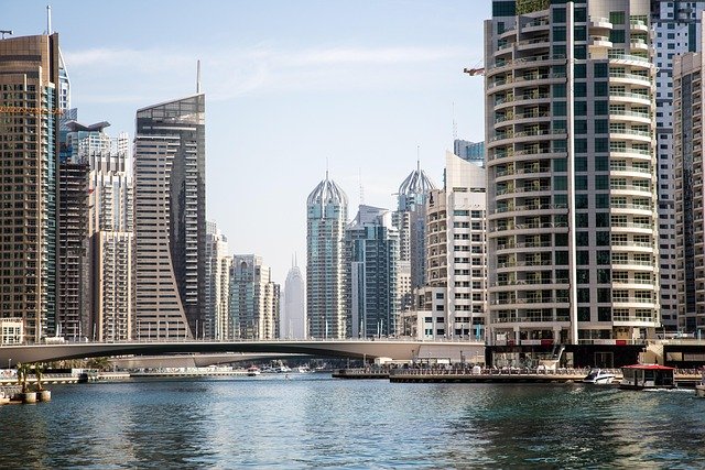 dubai-1351569_640