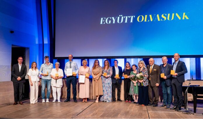 Átadták a Libri irodalmi díjakat_csoportkép
