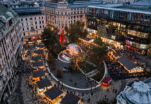 Európa legjobbja lett a budapesti karácsonyi vásár