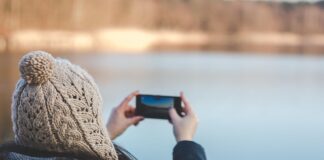 Így használhatjuk biztonságosan a mobilunkat télen