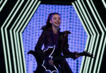 Élőszereplős formában tér vissza a tini vámpír sorozat