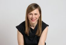 Own Your Shift: Színpadot a fiatal szakembereknek!