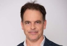 Újraválasztotta elnökét a MEME