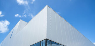 Túlkínálat lehet a magyar ipari ingatlanpiacon