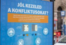 A kirakat is a szakma része