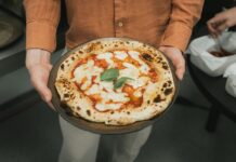 Napi 74 ezer pizza készülhet az új pizzagyárban