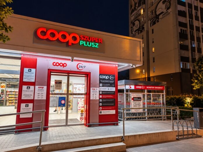 Coop_Laurel