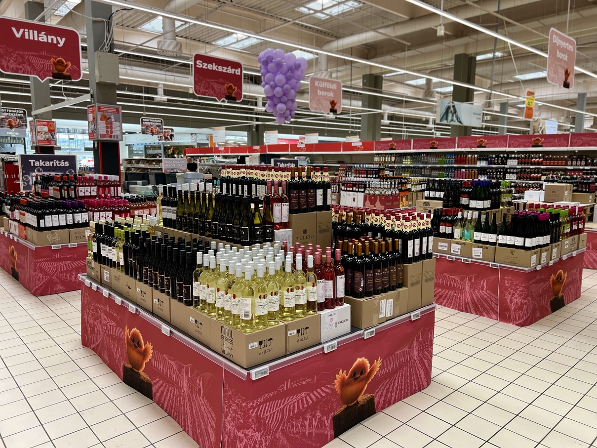 Újraindul ma a Népszabadság, beolvad a Népszava
